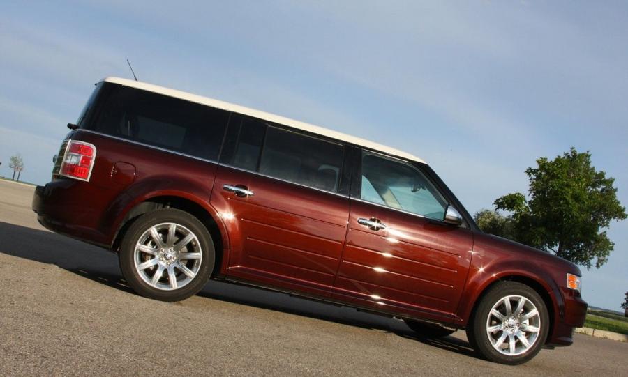  Ford Flex 2009 года  (фото 7 из 32)